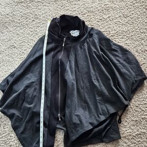 Joseph Ribkoff Black and Gray Cape